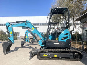 Backhoe vs Mini Excavator